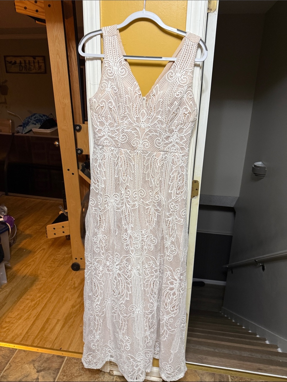 Liza Luxe Ivory Lace Maxi Dress Nude Lining V-Neck Fit & Flare Size L